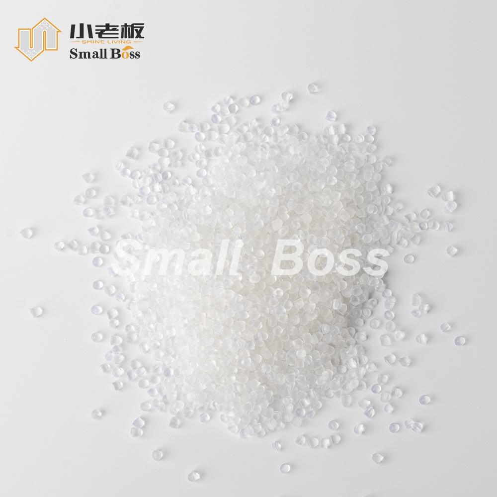 Lightweight, waterproof and low-odor PVC Compound for raincoat