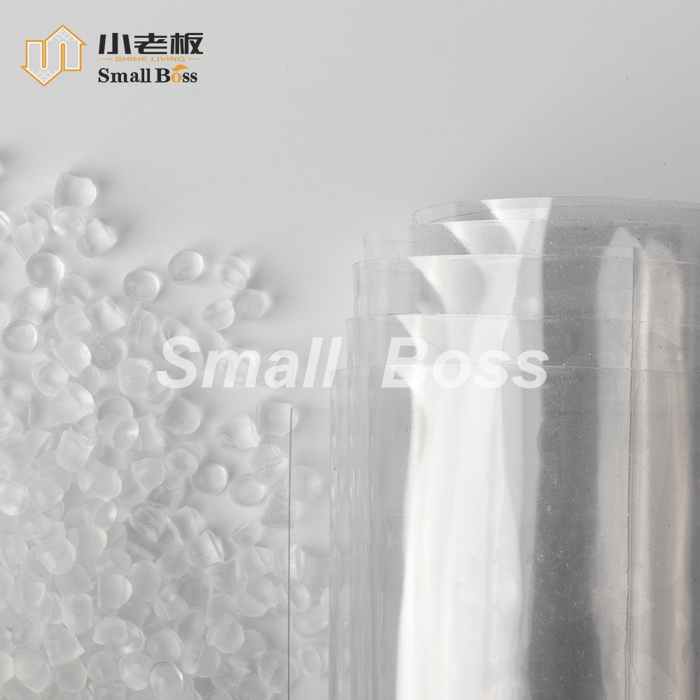 Transparent and low odor soft PVC Compound for table mats with anti-scalding and anti-fouling properties