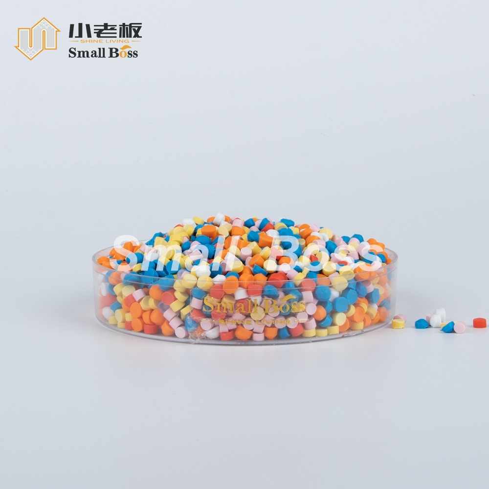 Low-odor environmentally friendly Reach standard compliant soft PVC Compound for toys