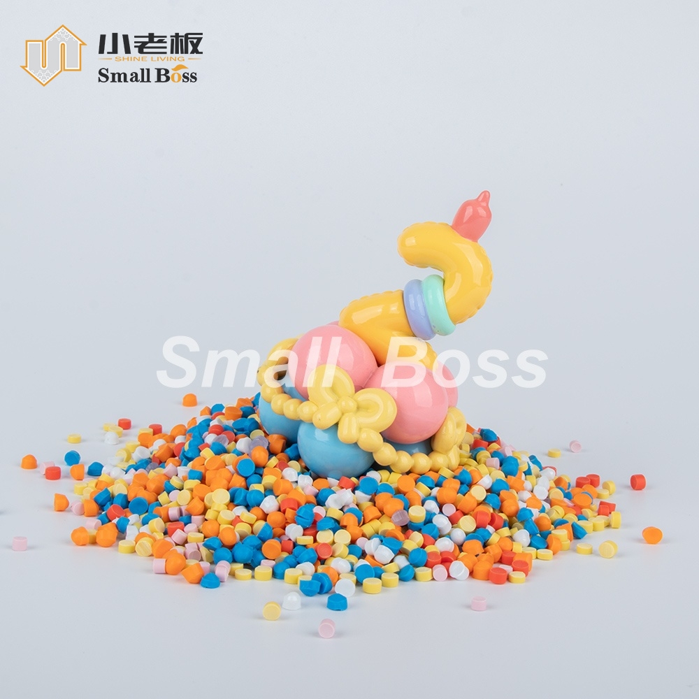 Low-odor environmentally friendly Reach standard compliant soft PVC Compound for toys
